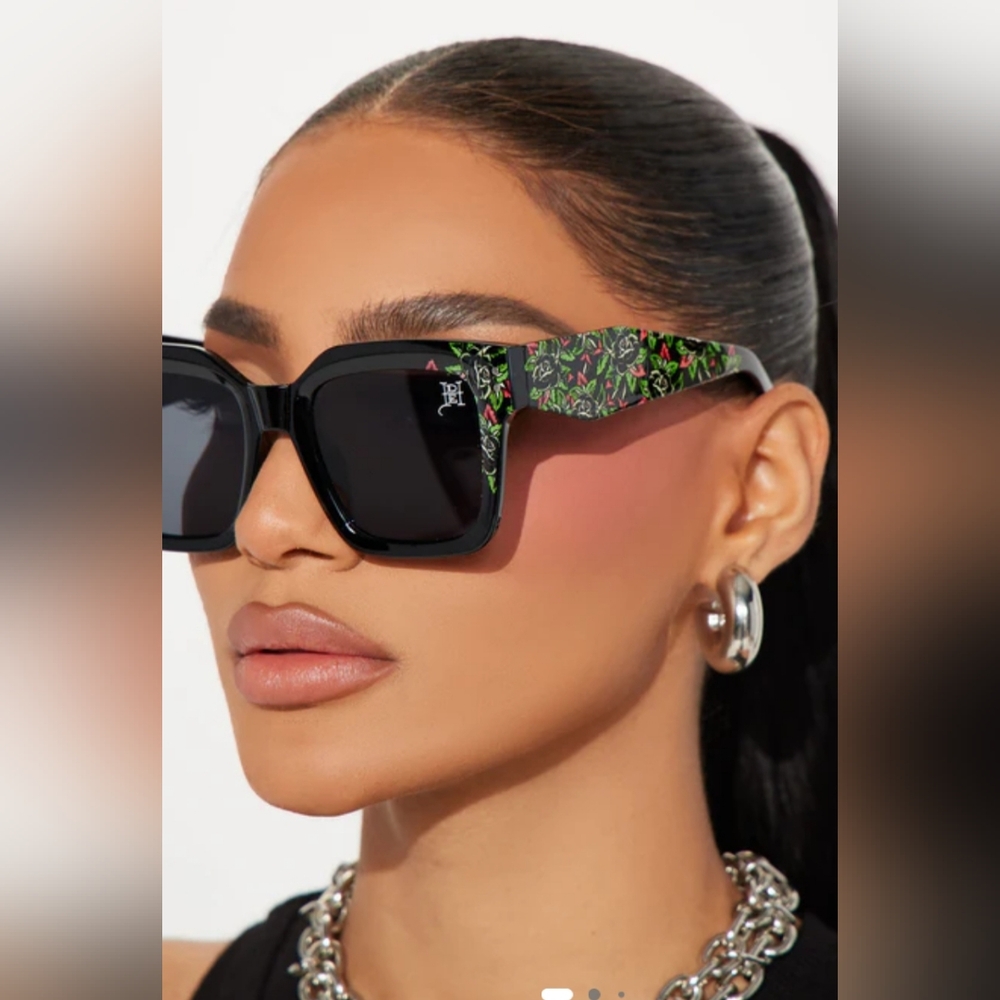 Ed Hardy Love For Roses Ed Hardy Sunglasses